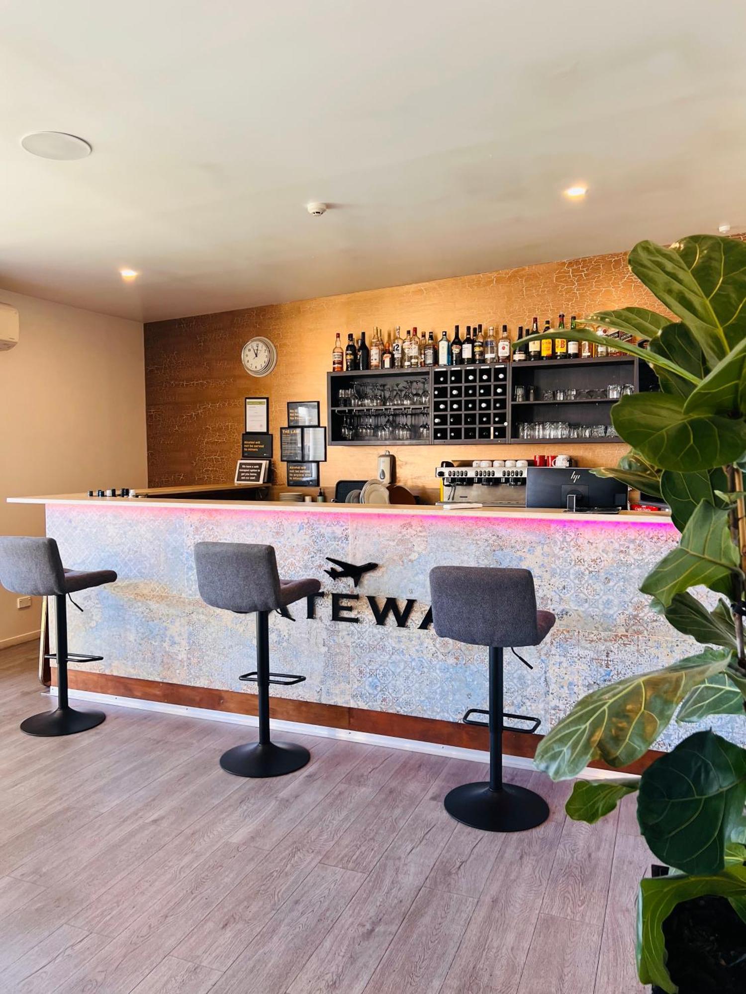 אוקלנד Airport Gateway Hotel מראה חיצוני תמונה